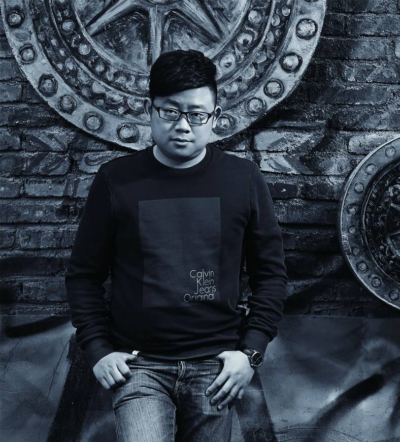 設(shè)計(jì)師